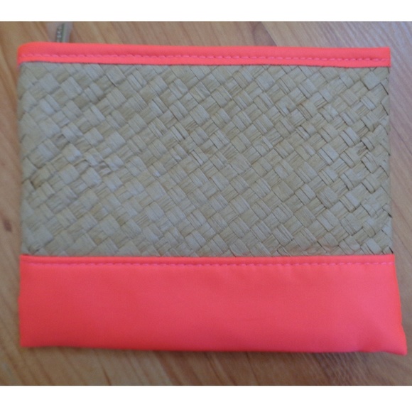 Small Sephora zip top bag FREE with purchase - Picture 2 of 3